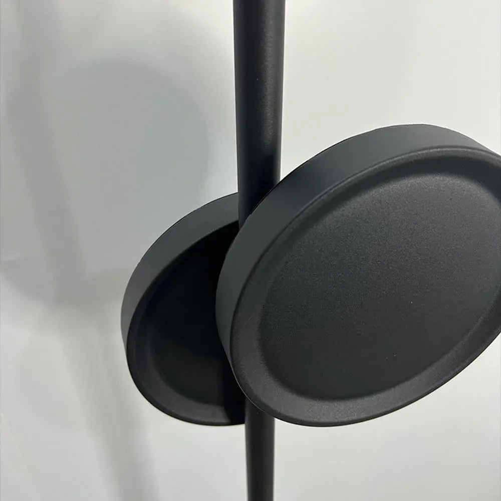 Salgado floor lamp, metal