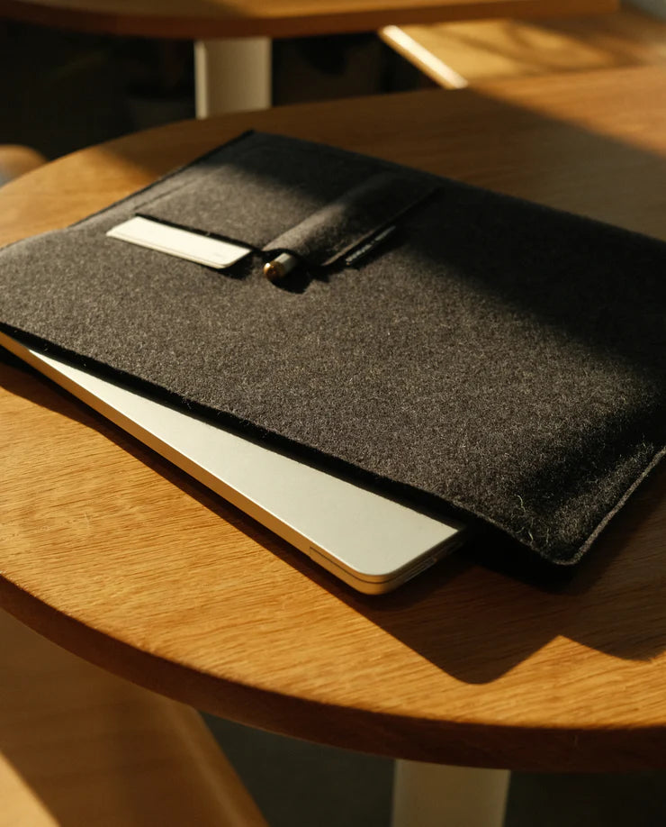 Magnetic Laptop Sleeve